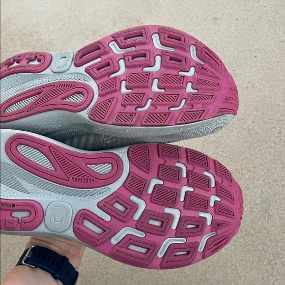 Brooks Women's Adrenaline GTS 24 Stability Shoes - size 8 - Picture 8 of 9